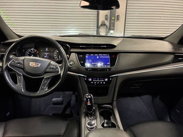 Used 2023 Cadillac XT5 Luxury FWD image 12
