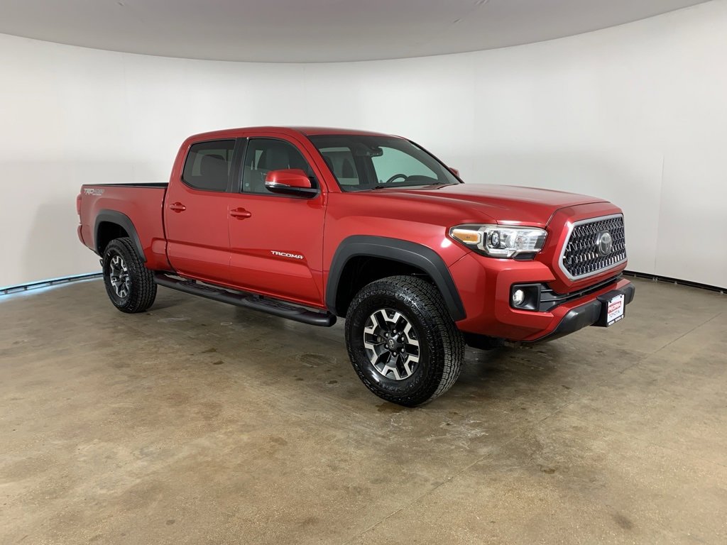 Used 2019 Toyota Tacoma TRD Sport image 5