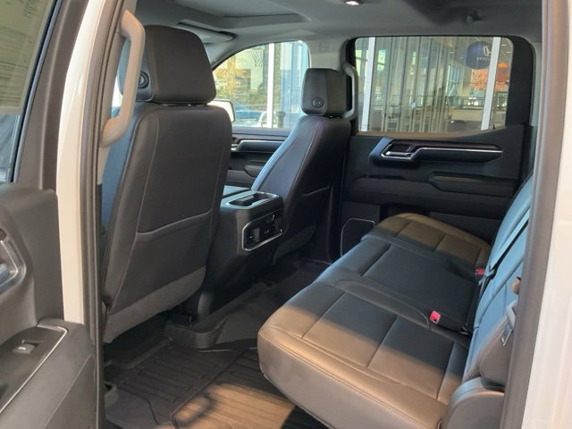 Used 2024 GMC Sierra 1500 SLT w/ SLT Premium Plus Package image 18