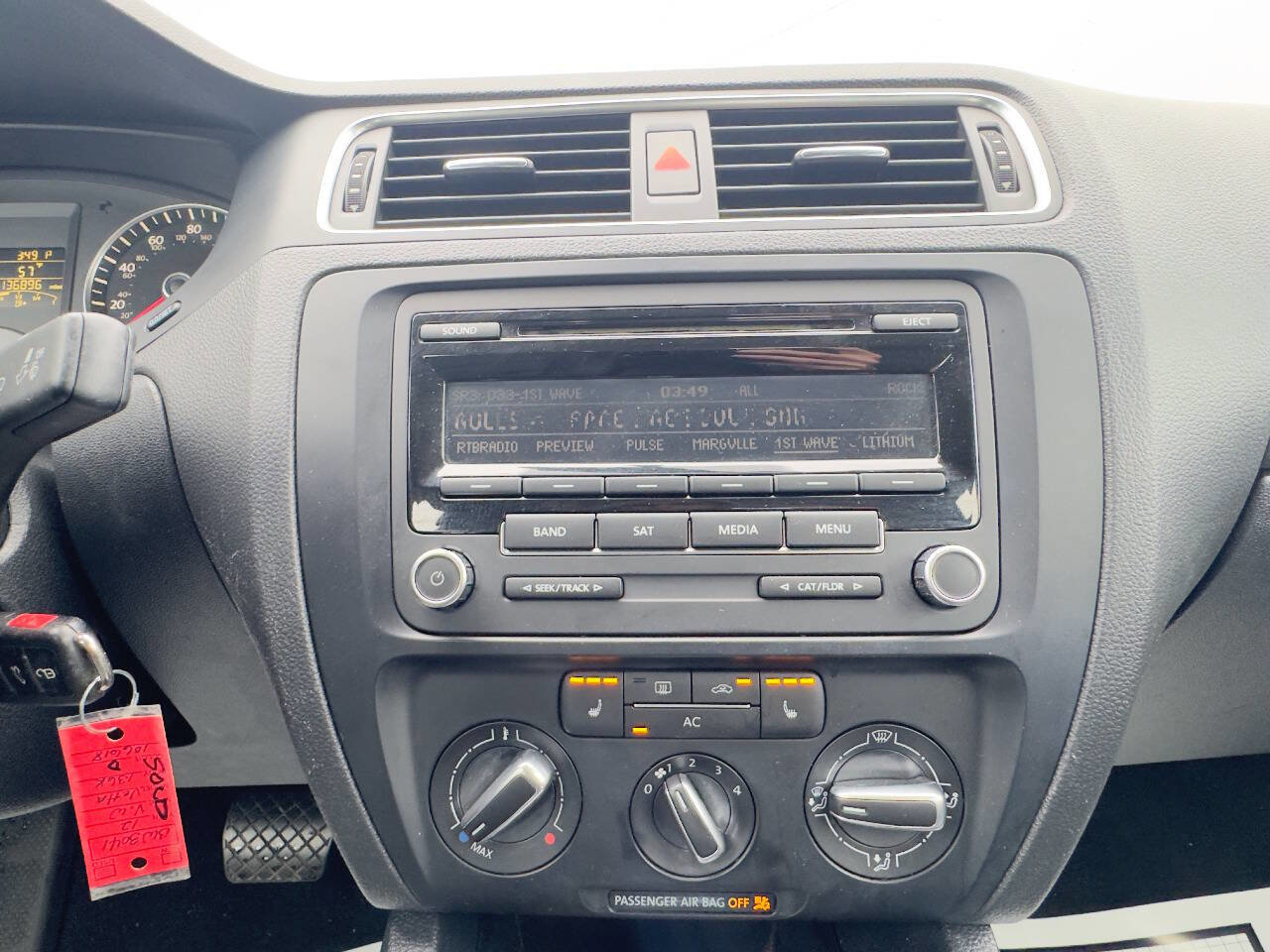 Used 2012 Volkswagen Jetta SE image 18