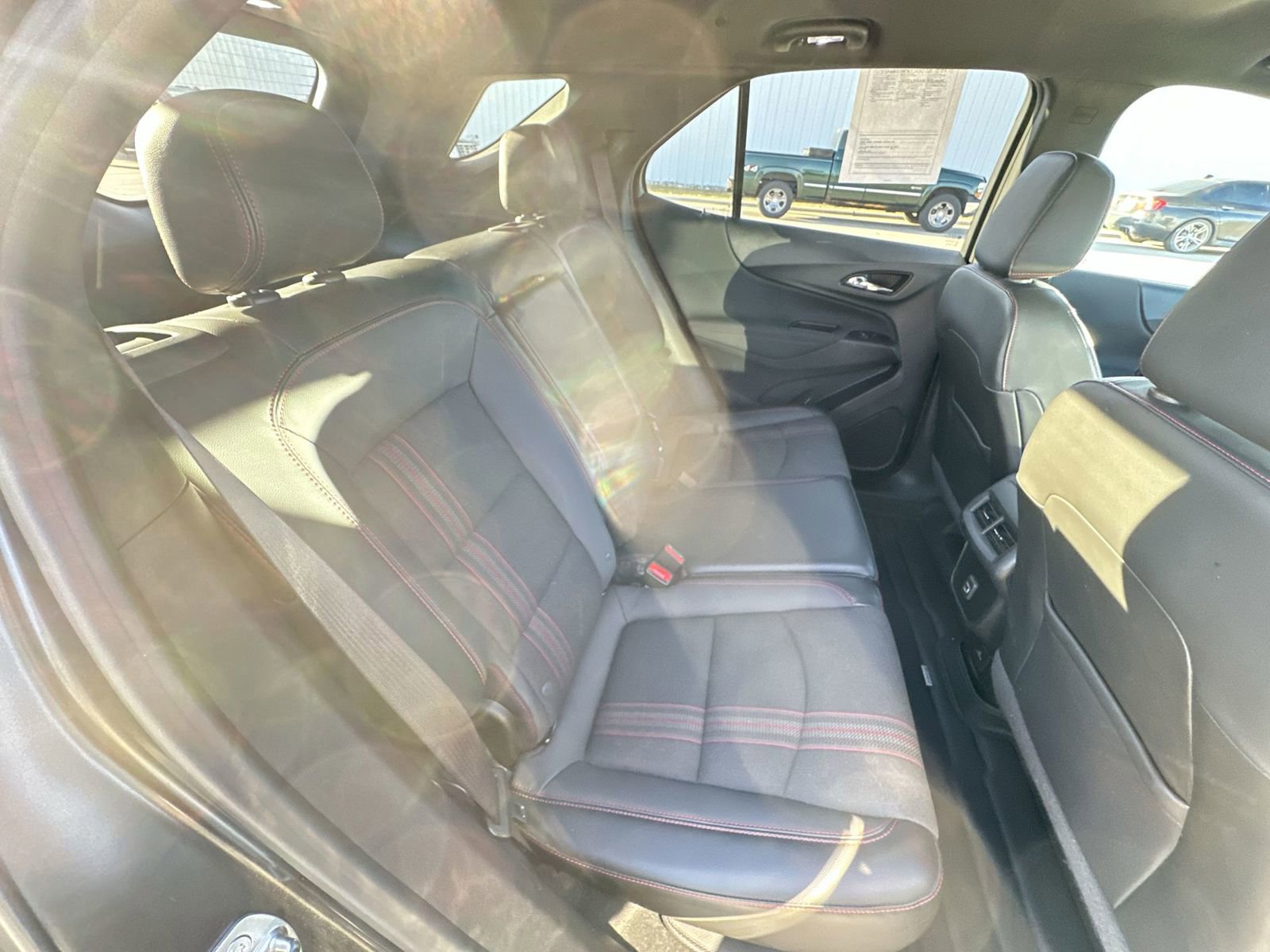 Used 2022 Chevrolet Equinox RS w/ Infotainment Package FWD image 27