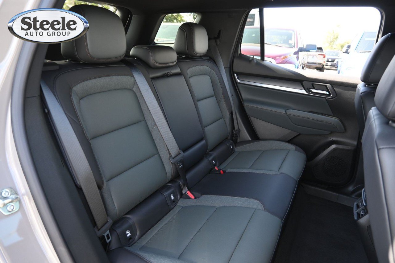 New 2026 GMC Terrain AT4 w/ Convenience Package III AWD/4WD image 24