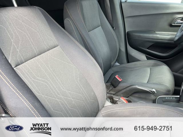 Used 2017 Chevrolet Trax LT w/ LPO, Protection Package image 24