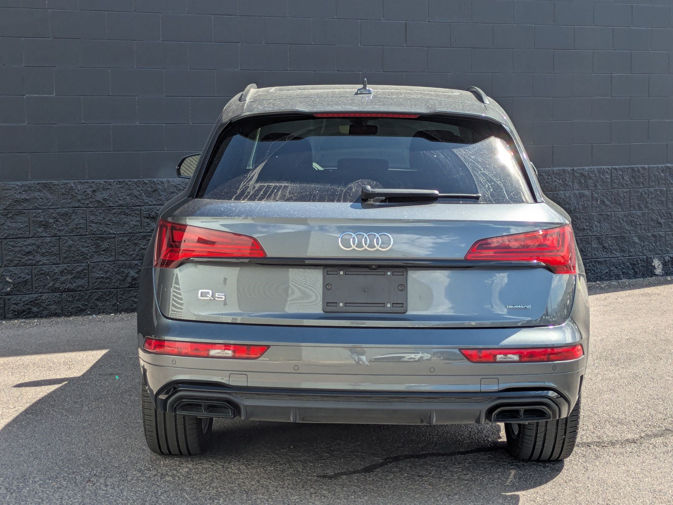 Used 2023 Audi Q5 e Prestige w/ Prestige Package AWD/4WD image 6