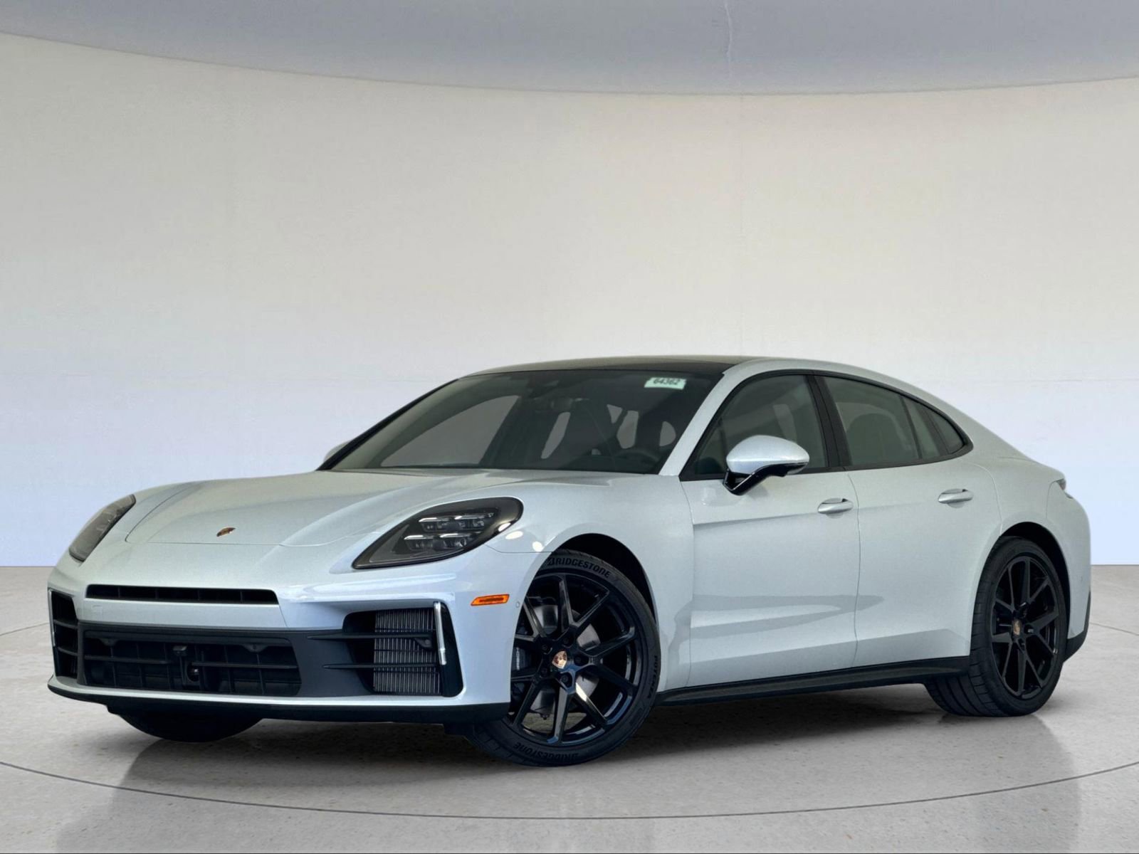 New 2026 Porsche Panamera 4 AWD/4WD image 1