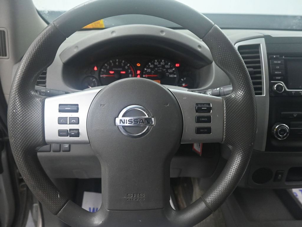 Used 2017 Nissan Frontier S image 28