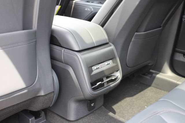 New 2026 Lincoln Nautilus Reserve w/ Jet Appearance Package AWD/4WD image 66