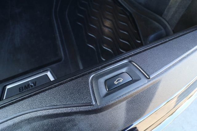 Used 2020 BMW X5 M50i w/ Dynamic Handling Package image 45