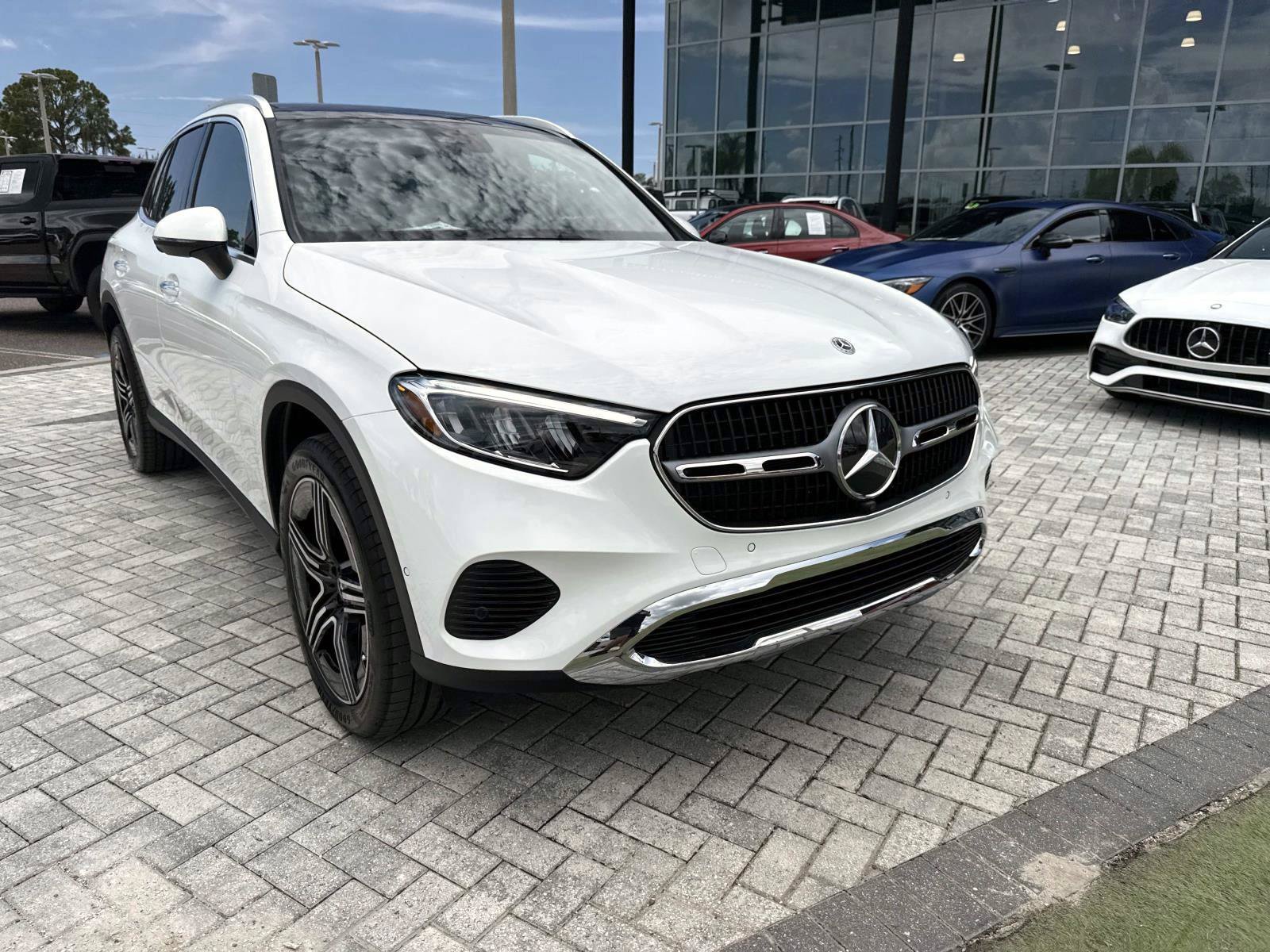 New 2027 Mercedes-Benz GLC 300 image 8