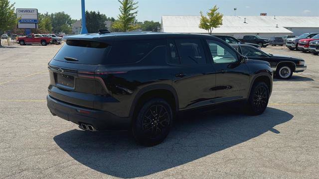 Certified 2024 Chevrolet Traverse LS w/ Midnight/Sport Edition FWD image 32