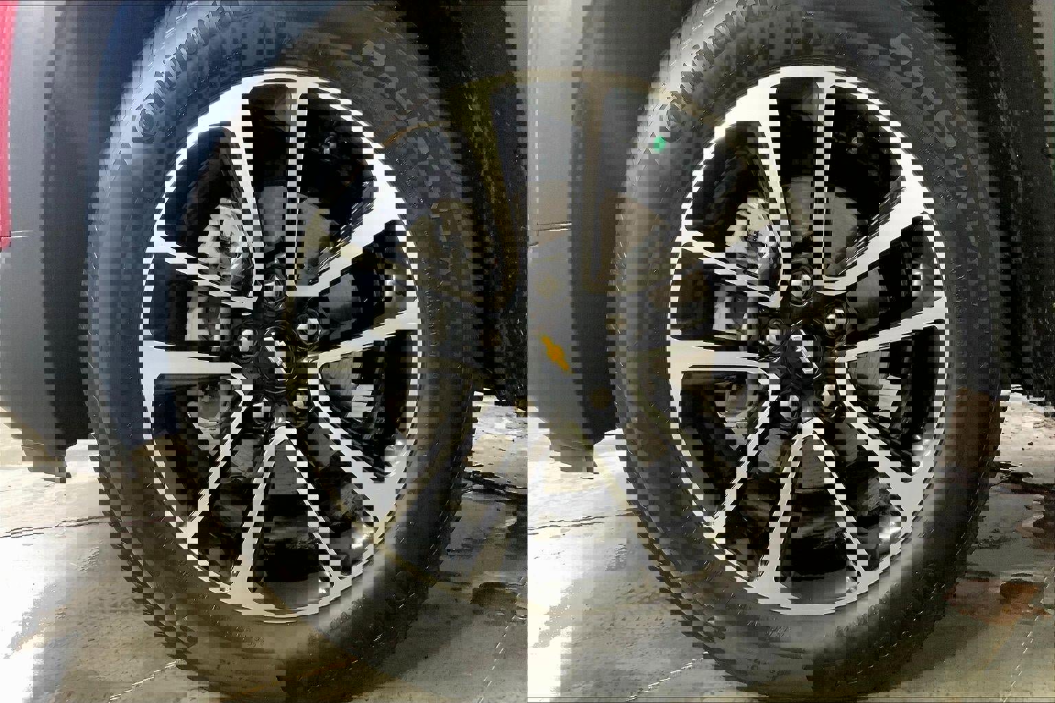 Used 2025 Chevrolet TrailBlazer LT w/ Driver Confidence Package image 9