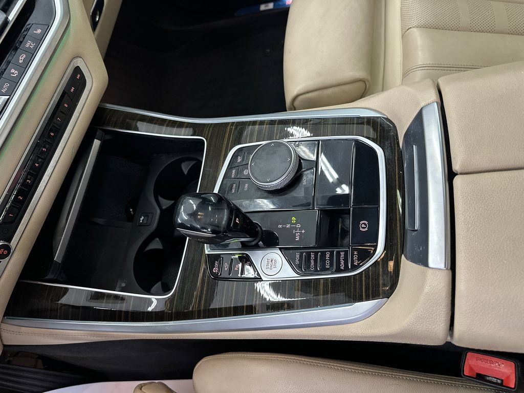 Used 2020 BMW X5 sDrive40i w/ Premium Package RWD image 33