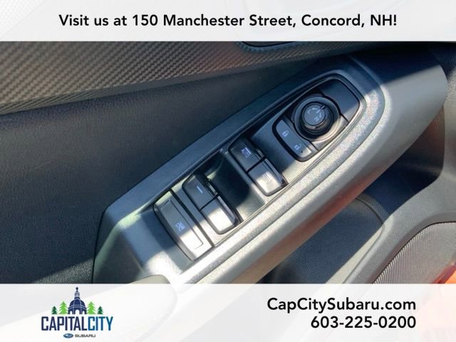 Used 2025 Subaru Crosstrek 2.0i Premium image 11