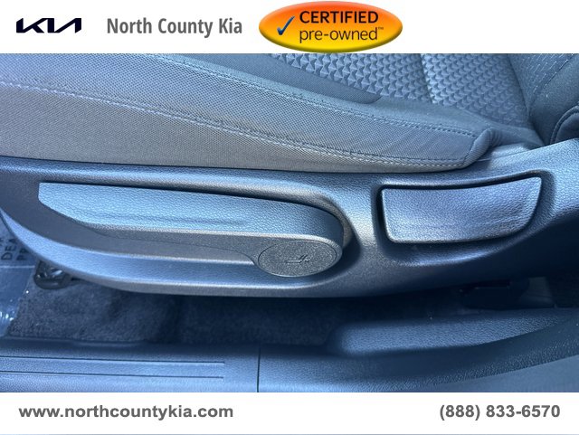 Certified 2025 Kia Sportage LX image 32