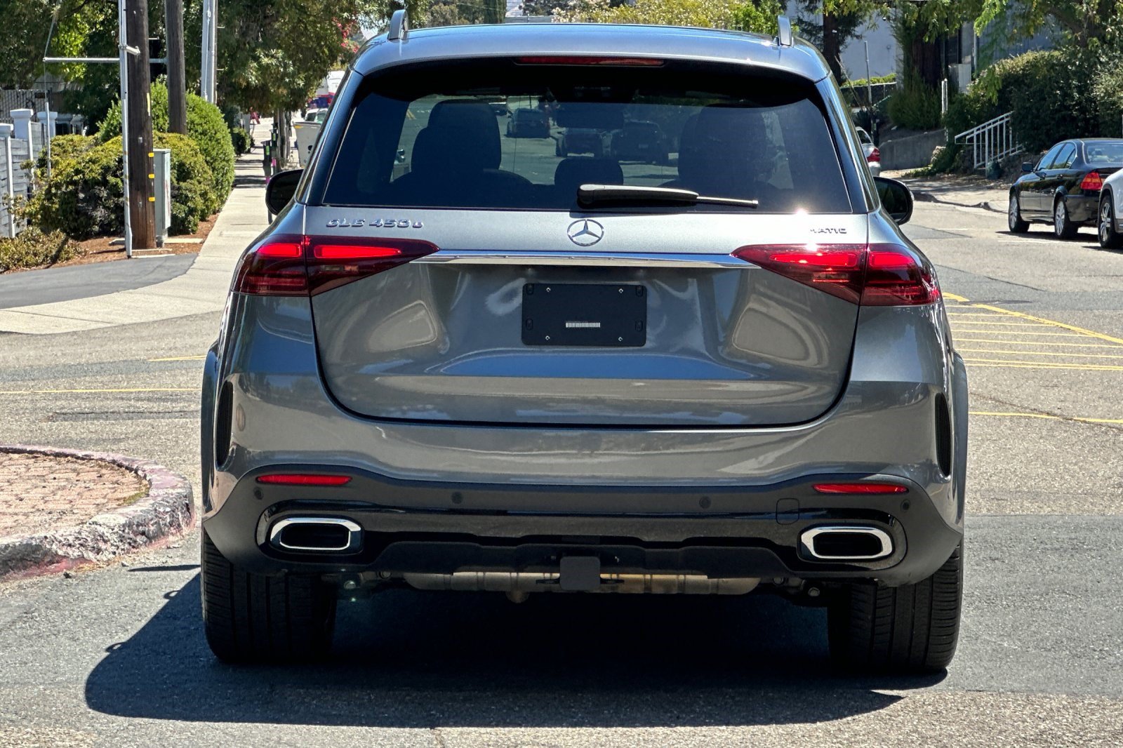 Used 2025 Mercedes-Benz GLE 450e 4MATIC image 10