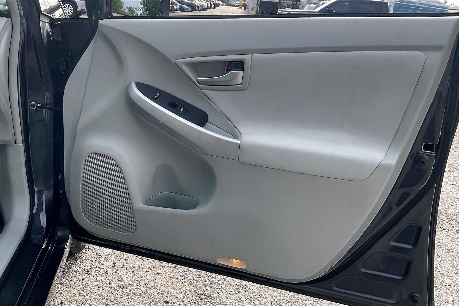Used 2012 Toyota Prius Three FWD image 21