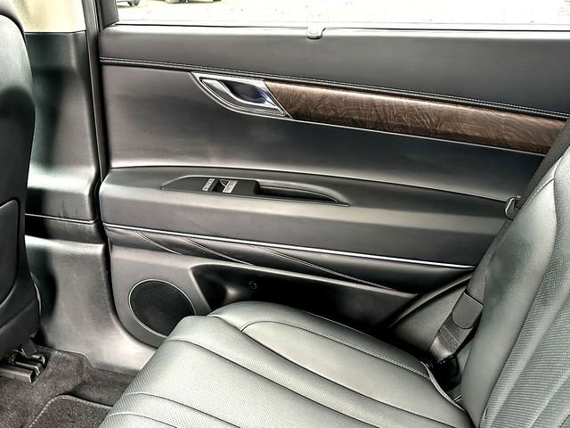 Used 2024 Genesis GV80 2.5T image 20