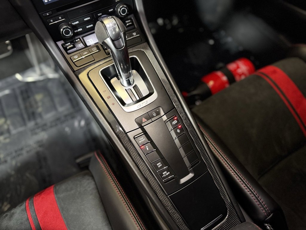 Used 2018 Porsche 911 GT3 image 15