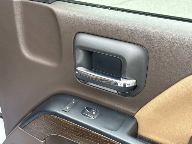 Used 2017 GMC Sierra 1500 Denali w/ Denali Ultimate Package AWD/4WD image 10