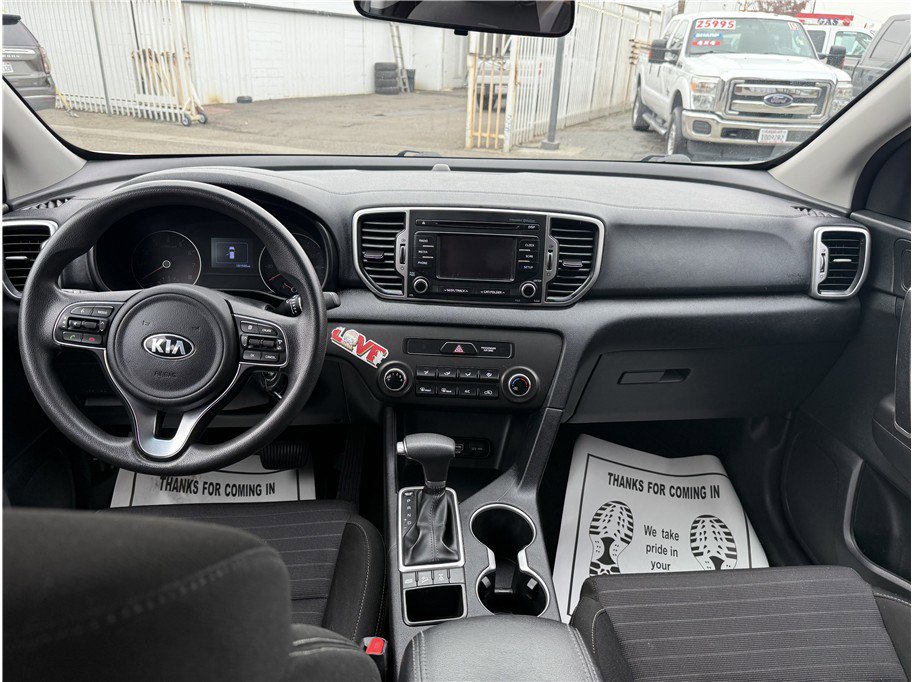 Used 2018 Kia Sportage LX image 11