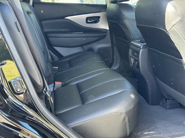 Certified 2024 Nissan Murano SV w/ SV Midnight Edition Package FWD image 17