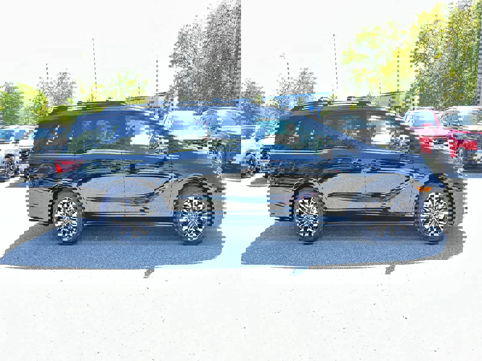 New 2026 Honda Odyssey Elite image 6