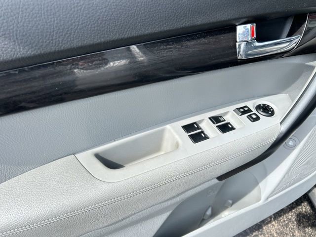 Used 2013 Kia Sorento LX image 23