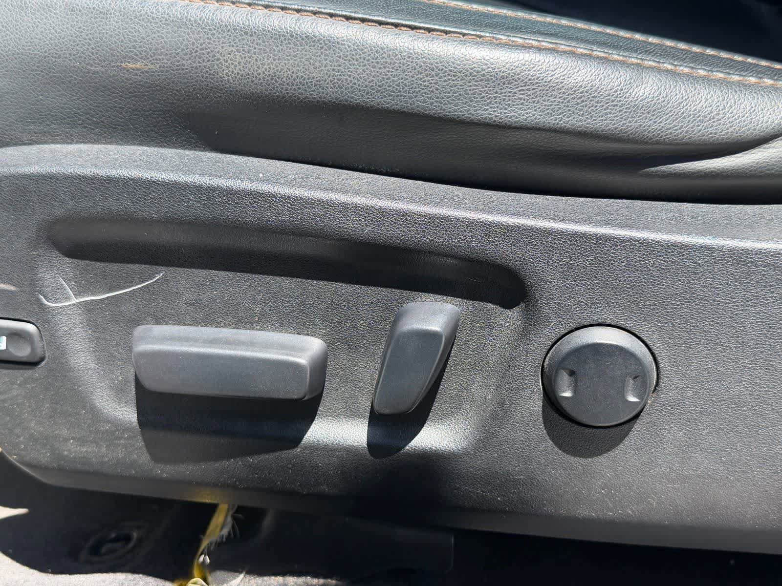 Used 2017 Toyota Highlander XLE FWD image 7