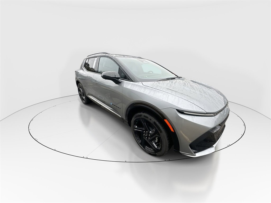 New 2026 Chevrolet Equinox EV RS image 2