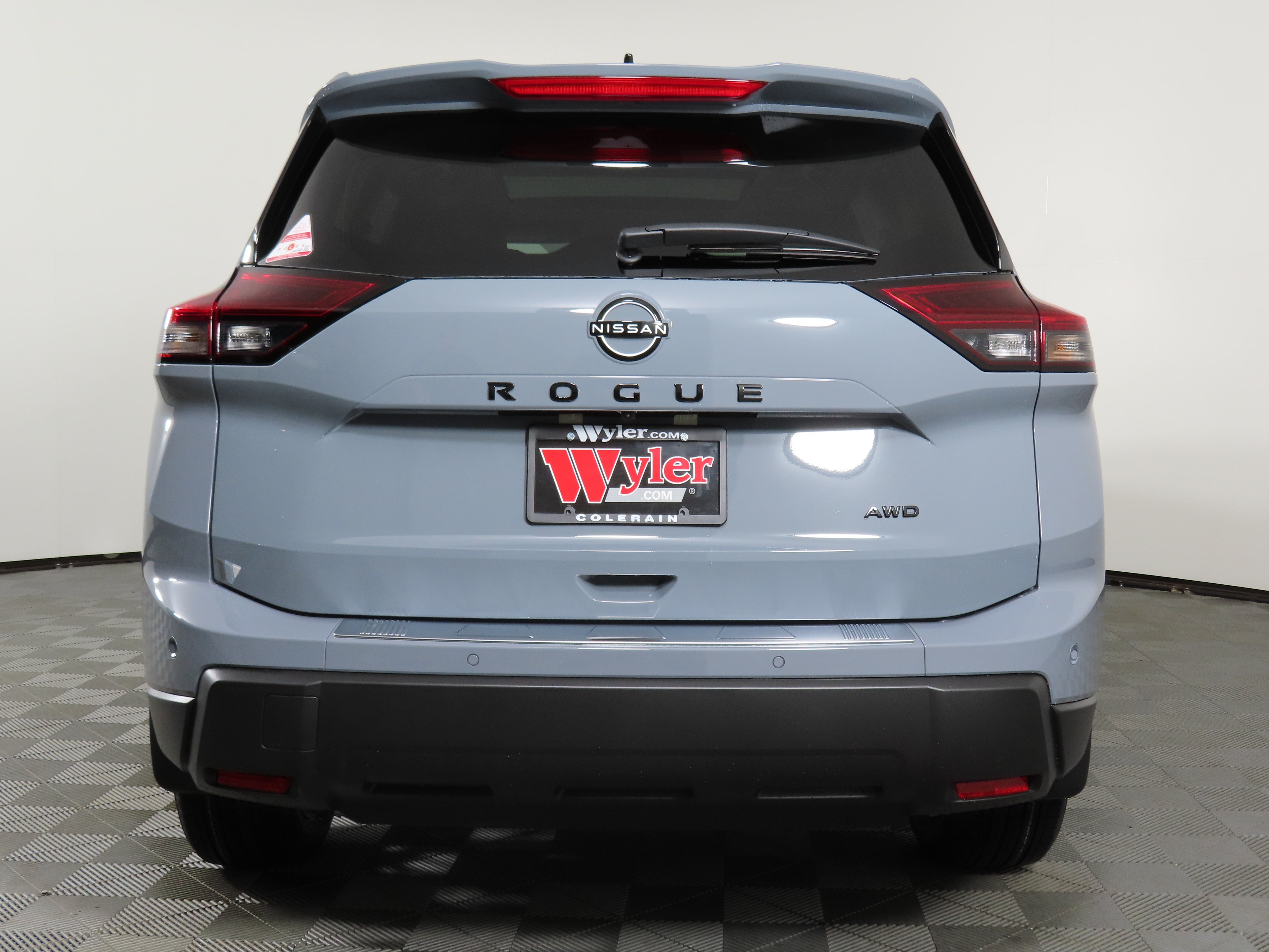 New 2026 Nissan Rogue Dark Armor AWD/4WD image 18