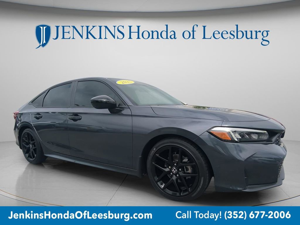 Used 2025 Honda Civic Sport image 1