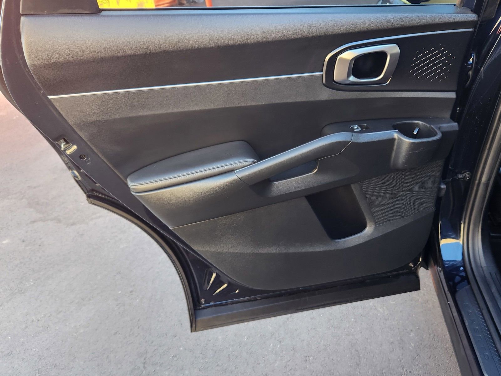 Used 2023 Kia Sorento EX image 47