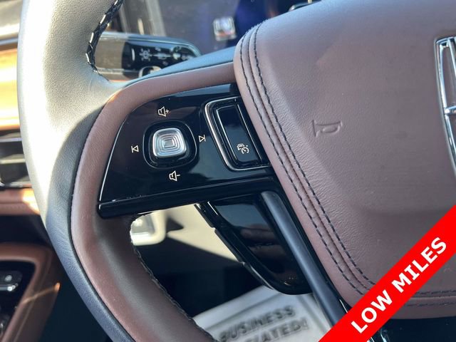 Used 2025 Lincoln Aviator Reserve w/ Illumination Package image 28