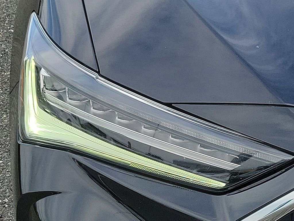 Certified 2020 Acura ILX w/ Technology Package image 9