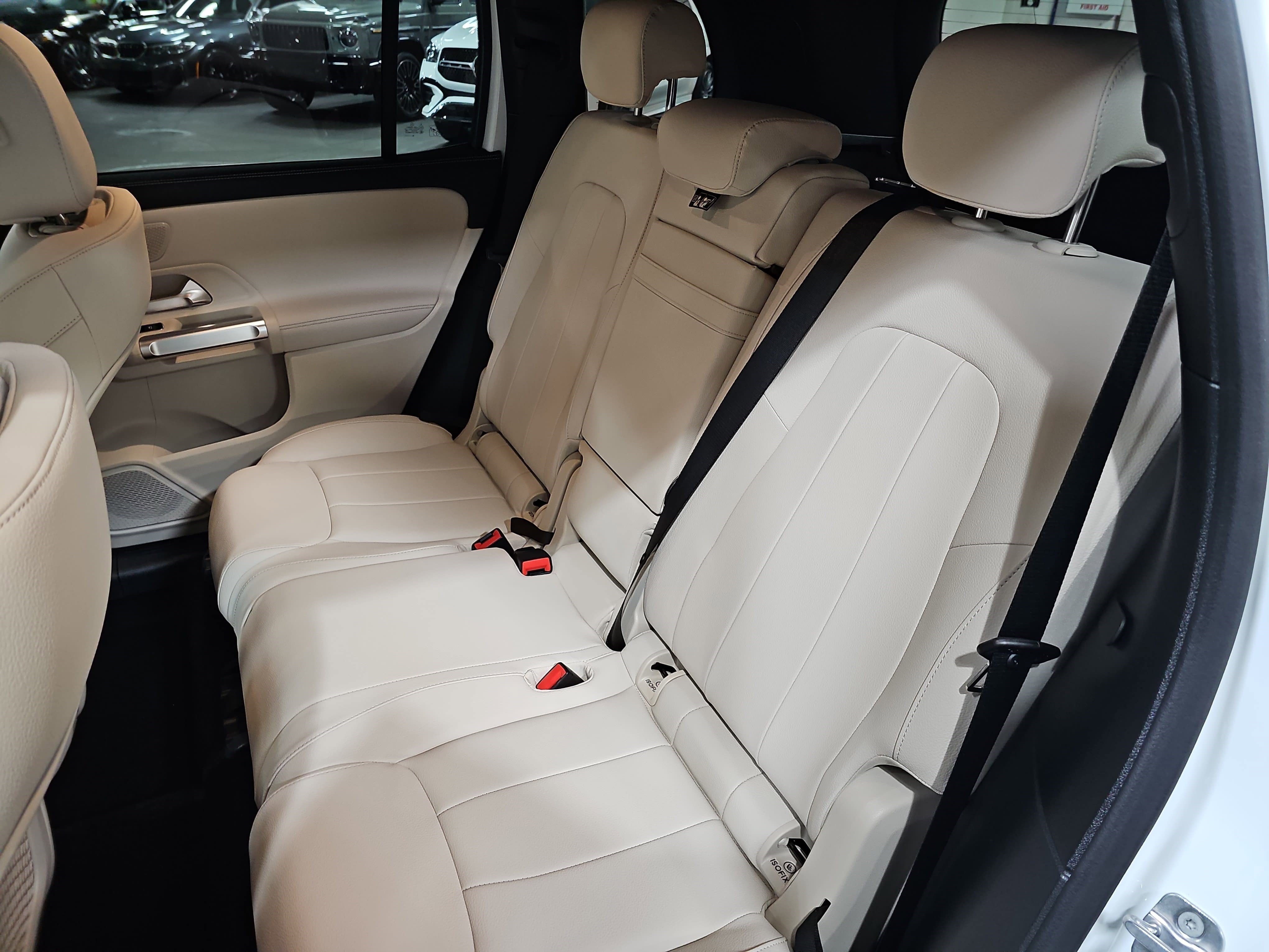 Certified 2026 Mercedes-Benz GLB 250 4MATIC image 15