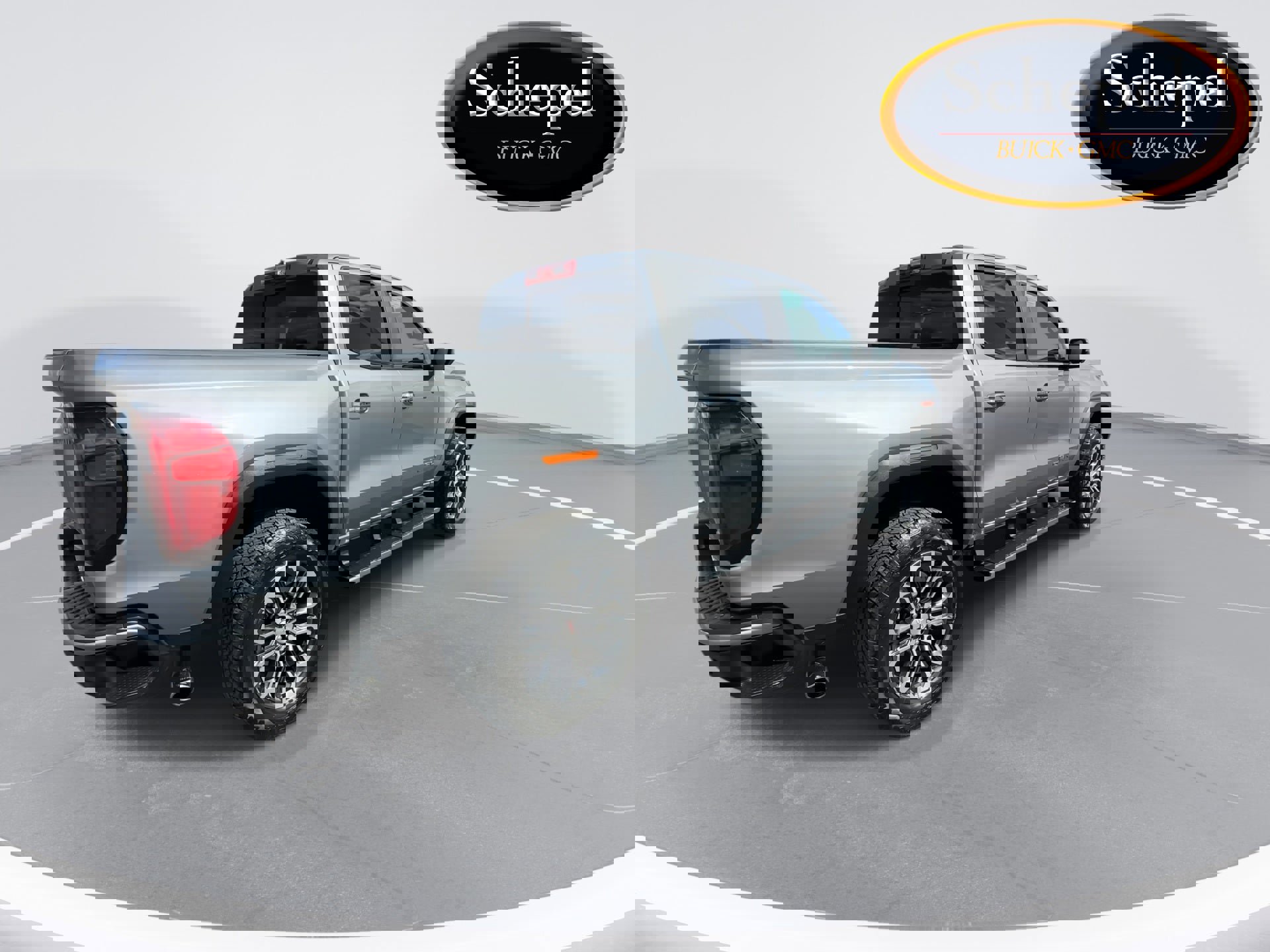 Certified 2024 GMC Canyon Denali image 8