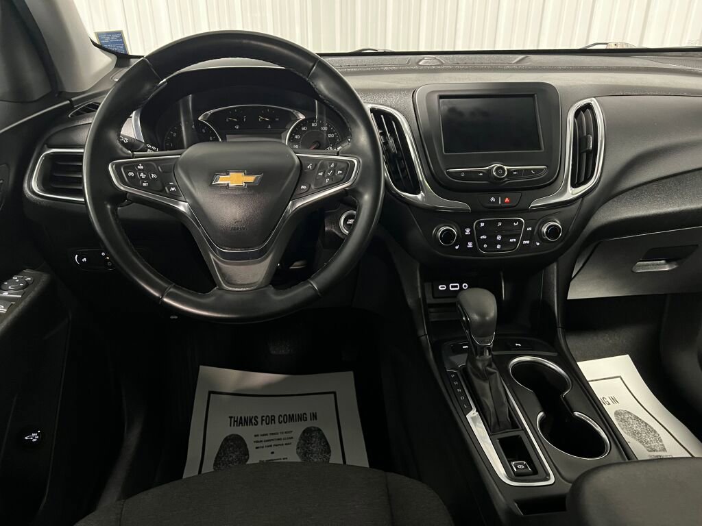 Used 2023 Chevrolet Equinox LT image 4