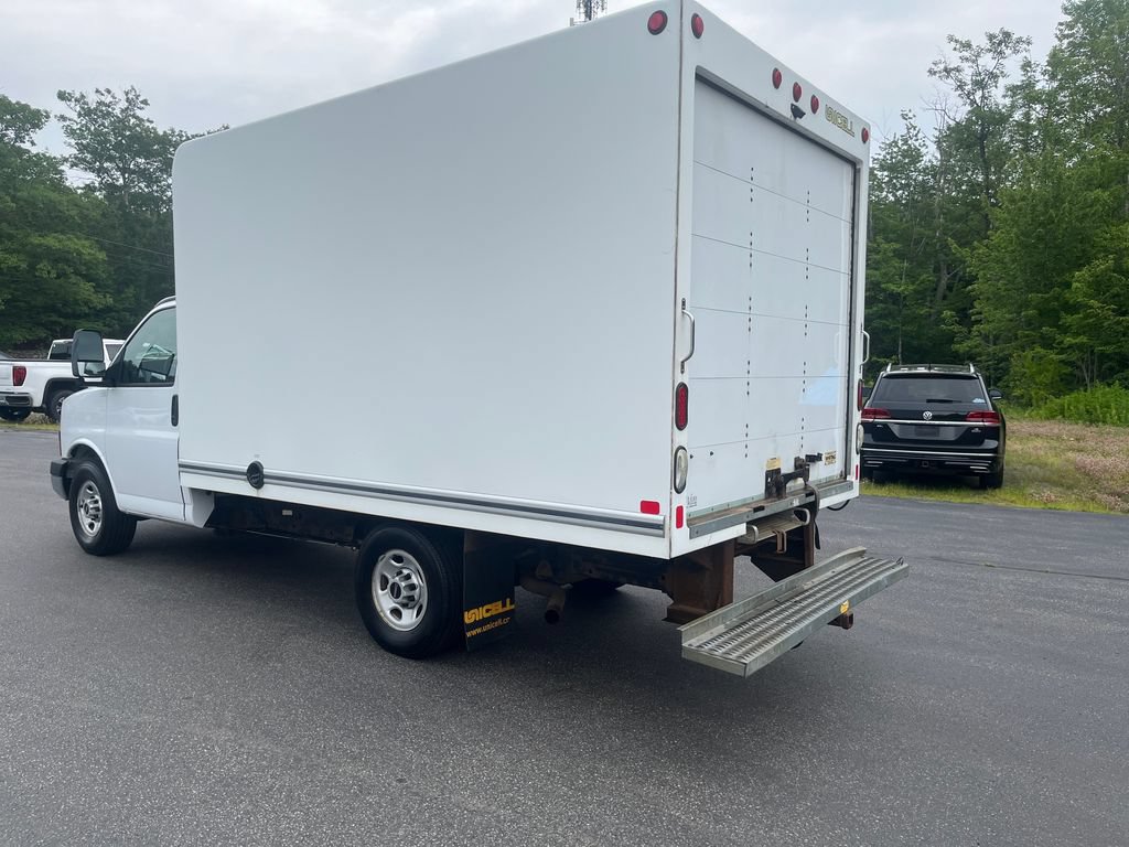 Certified 2019 GMC Savana 3500 w/ Power Convenience Package RWD video 3
