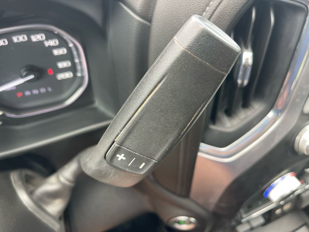 Used 2023 GMC Sierra 2500 SLE w/ SLE Convenience Package image 16