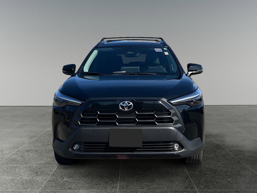 Used 2026 Toyota Corolla Cross XLE w/ Convenience Package image 2