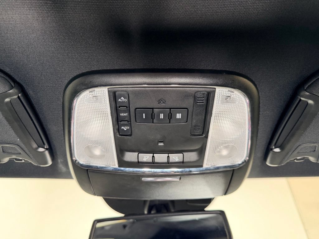 Used 2013 Dodge Charger R/T AWD/4WD image 11