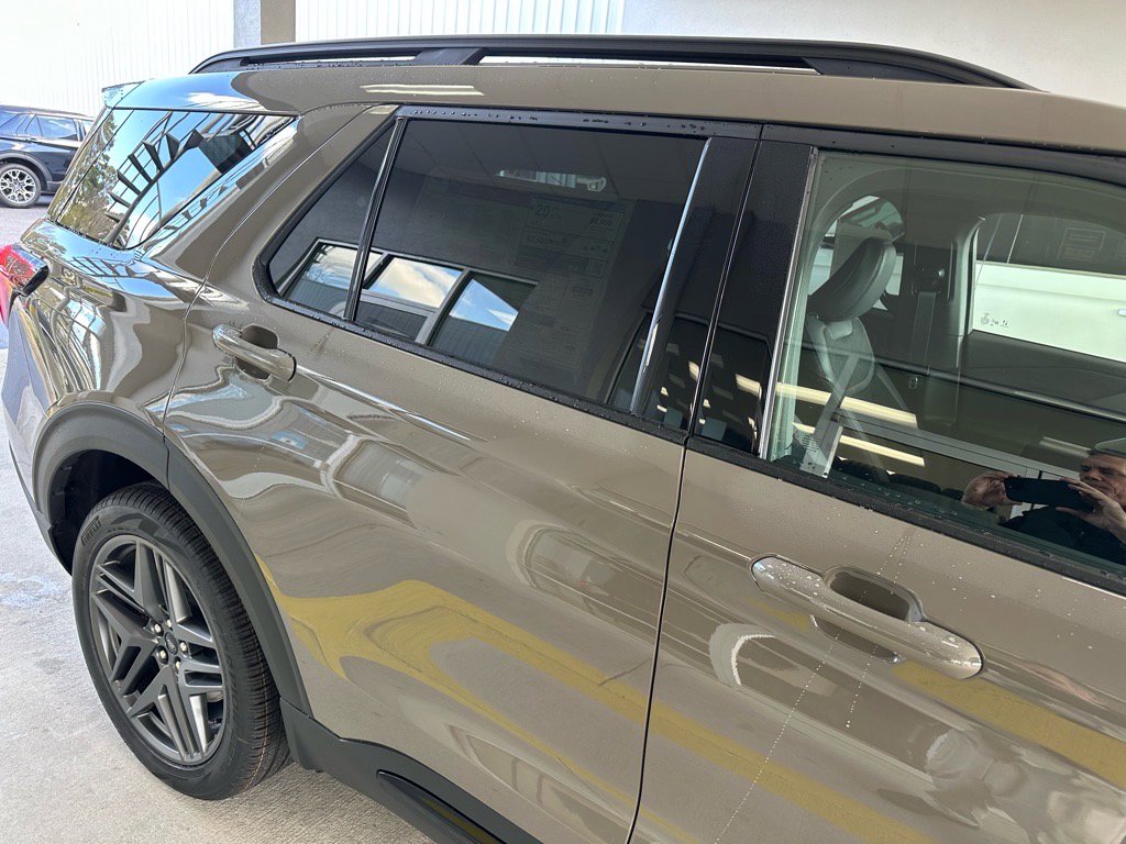 New 2026 Ford Explorer ST w/ Sun And Sound Package image 10