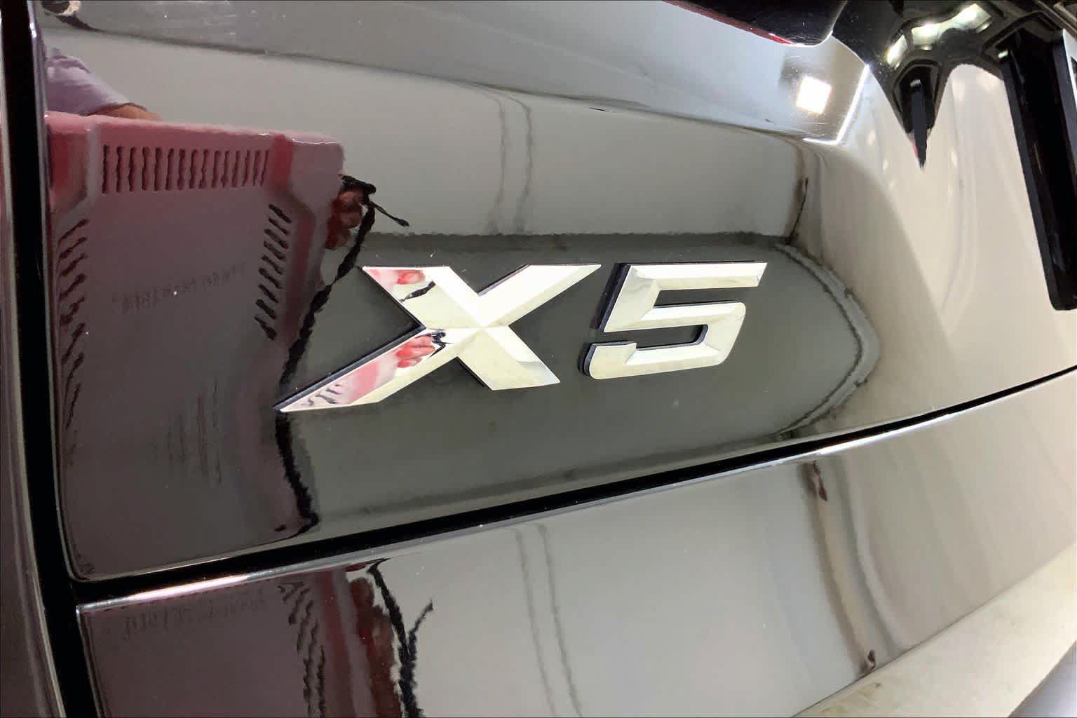 Used 2019 BMW X5 xDrive40i w/ Convenience Package AWD/4WD image 29