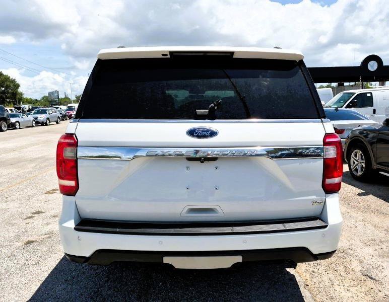 Used 2021 Ford Expedition Max XLT AWD/4WD image 3