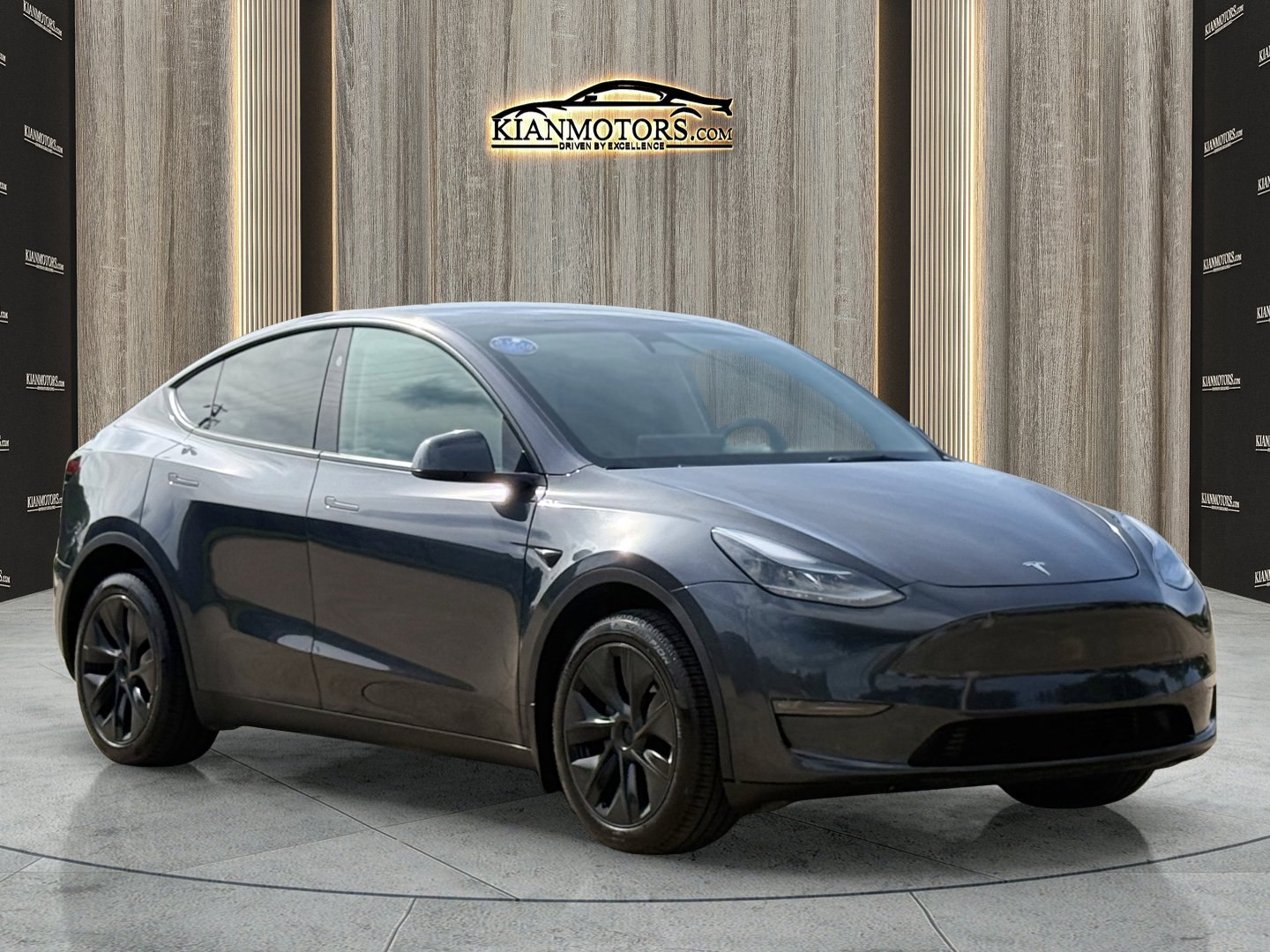 Used 2025 Tesla Model Y Long Range
