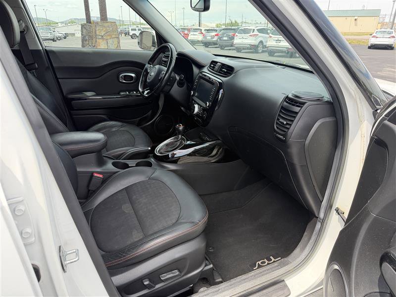 Used 2019 Kia Soul ! w/ Technology Package FWD image 11