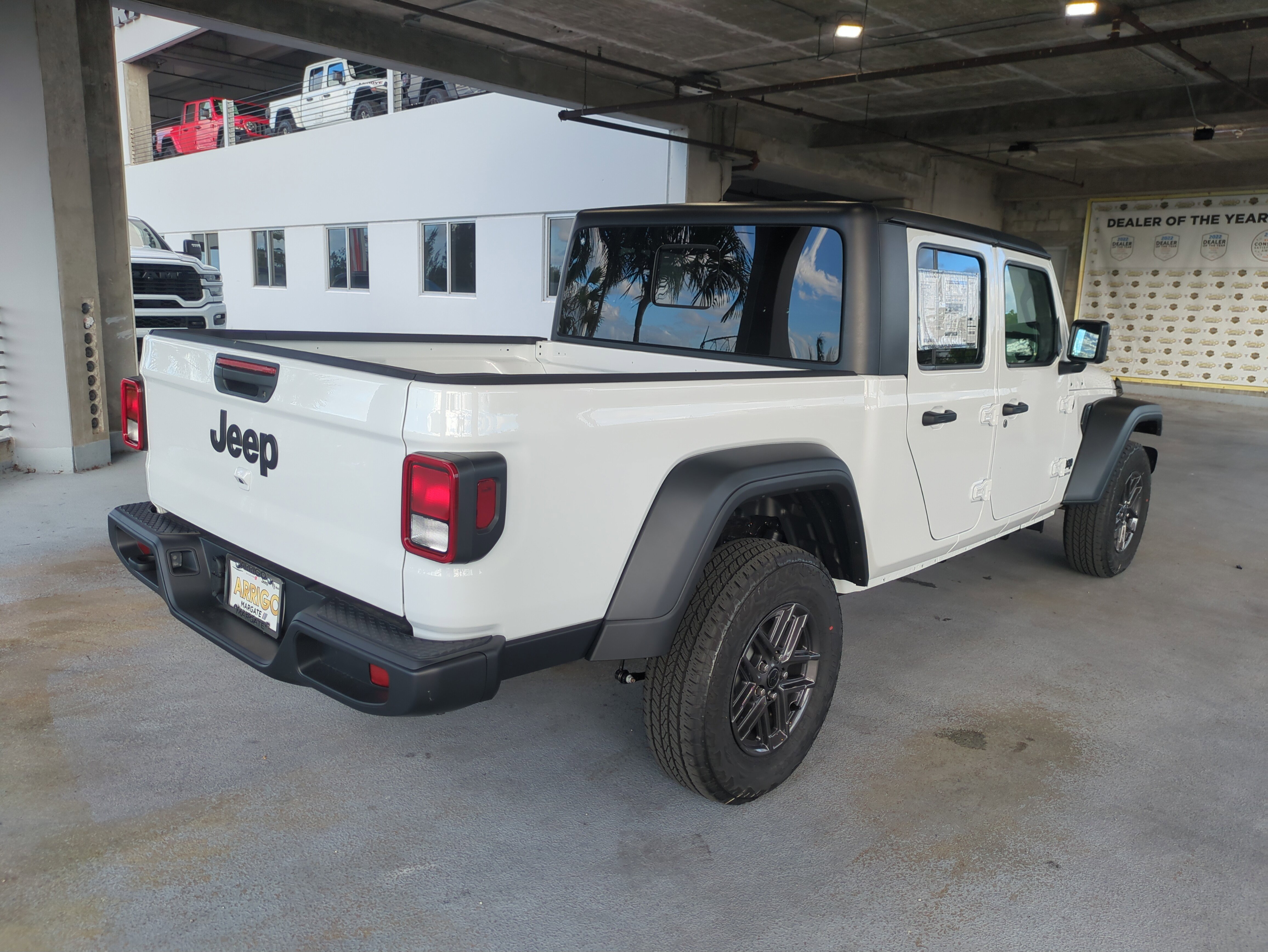 New 2026 Jeep Gladiator Sport image 5