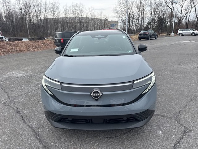 New 2026 Nissan Leaf Platinum+ w/ Cargo Package (Platinum+) FWD image 2