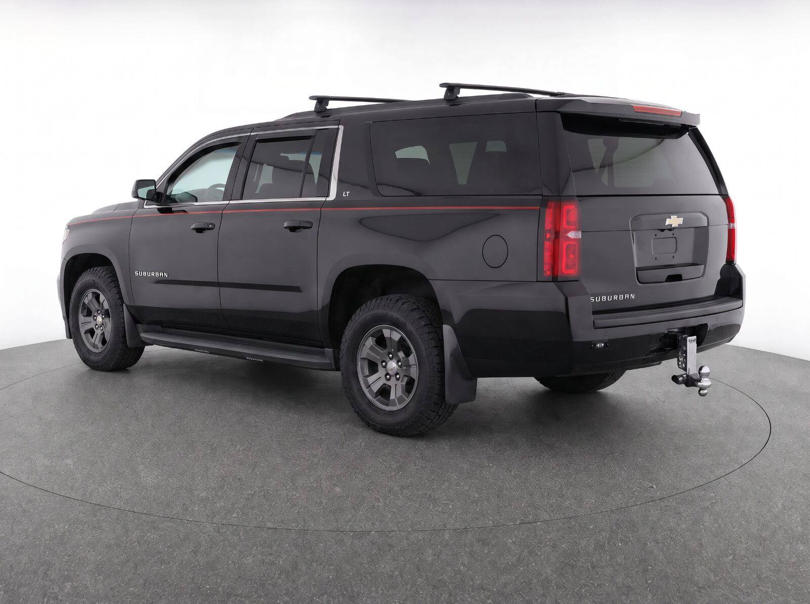 Used 2017 Chevrolet Suburban LT AWD/4WD image 3