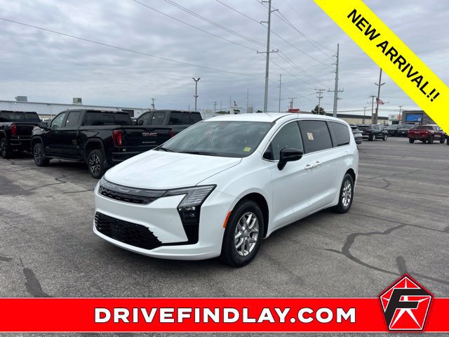Used 2027 Chrysler Pacifica Select FWD image 1